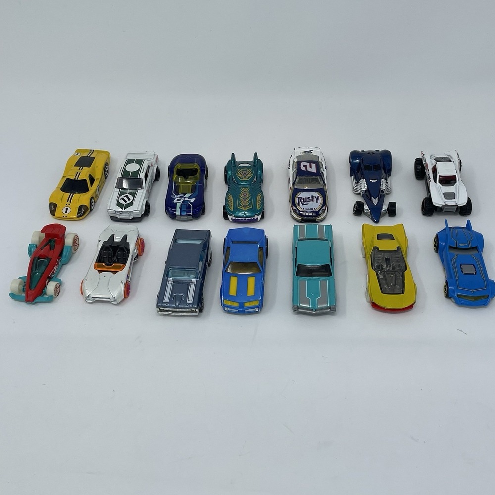 Hot Wheels  Action Matchbox Diecast Lot of‎ 14 Racing Muscle Batmobile Cars